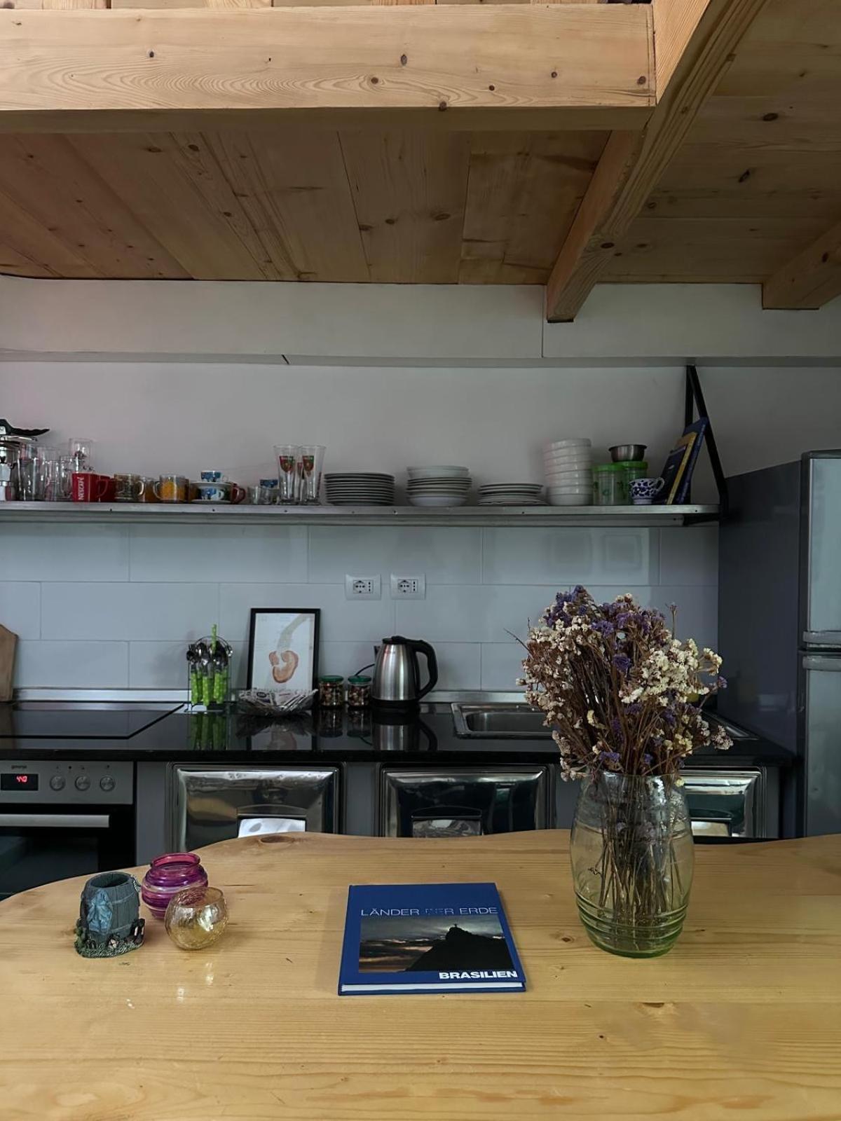 My Wooden Apartments 티라나 외부 사진